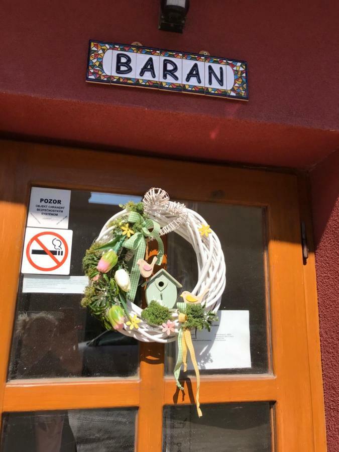 Ubytovanie Meba Presov Bagian luar foto